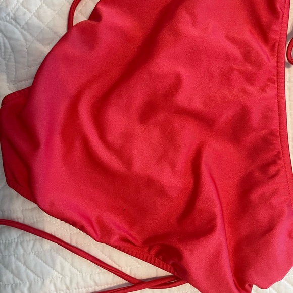 Venus Swimsuit 3 piece - Picture 2 of 4